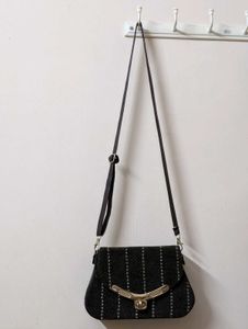 Black Textured Sling Bag | Stylish Crossbody