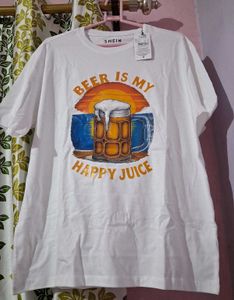 New Men Tshirt 🤍- L Size