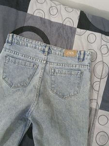 Light Wash Wide Leg Jeans