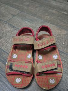 Girls flat sandel