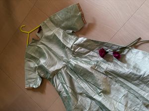 SAAKI BRAND New Green Flared Dress