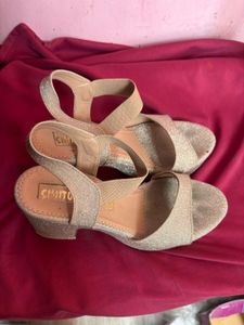 Sparkling Platform Heels (EU 38 / UK 5)