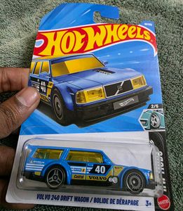 Hot Wheels Volvo 240 Drift Wagon