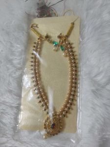 Elegant Pearl &amp; Stone Necklace Set
