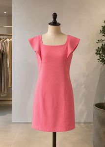 Chic Pink Cap Sleeve Dress