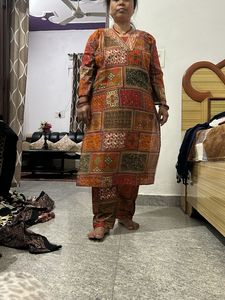 Elegant Ethnic Kurta Set