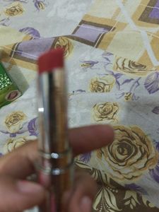 Me On Lipstick Red In Colour