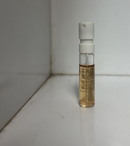 kayali fleur majesty rose 1.5  ml