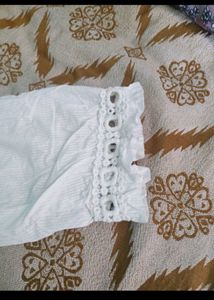 Chic White Embroidered Kurta Top