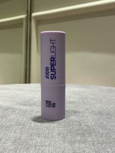 Nykaa Super Light Lipstick
