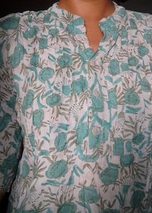 Women's Floral Print Kurta