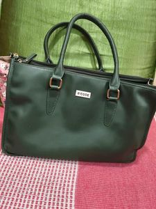 Stylish Green Handbag