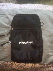Black sling bag