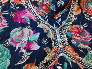 Beautiful Floral Print Ethnic Gown