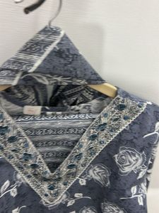 Elegant Rose Print Kurta with Hood