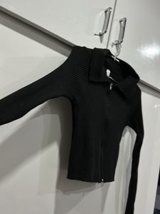 Zip Up Fitted Top Black