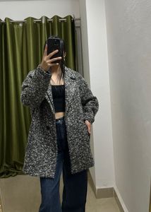 H&amp;M WOMEN OVERSIZED BLACK n WHITE BOUCLE COAT