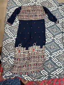 Stylish Navy Blue Kurta with Intricate Print