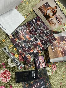 New- Ek Hint Board Game &amp; Stationery Set