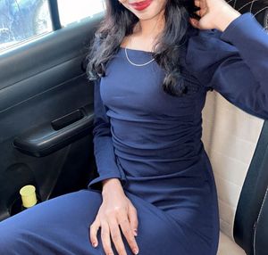 Elegant Navy Dress with Bow Detail