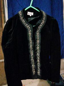 Elegant Black Velvet blazer