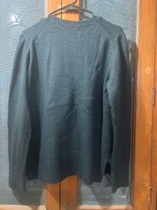 Knit Sweater - Comfortable and Stylish