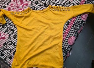 yellow top shirt and Blue Graphic Print T-Shir