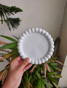 Decorative Round Display Plate
