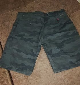 buy 1 get one free Green Cotton shor