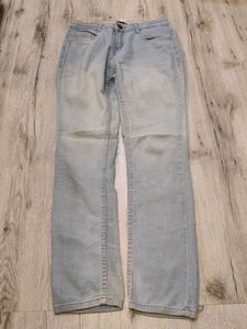Ma1234 Max jeans waist 28 inches