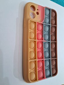 Iphone 11 Brown Pink Bubble Cover .