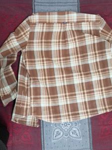Men's Plaid Button-Down Shirt