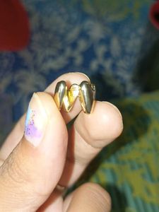 Anti tarnish heart earcuff