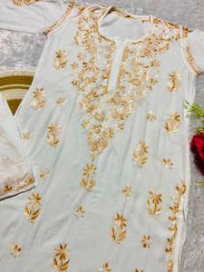 Elegant Off-white Chikankari 2-pcs Set