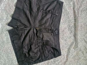 Chic Black Button Detail Shorts