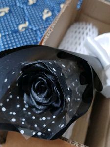 Black Satin Rose Bouquet |1piece