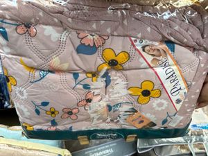 Paradise Floral Quilted Comforter