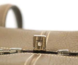 Hermes Victoria II etoupe Clemence