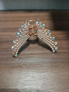 Butterfly clutcher,New Looking Elegant