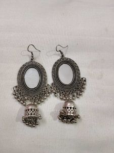 4 pairs of oxidised earrings