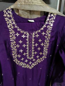 Elegant Purple Embroidered Kurta Set