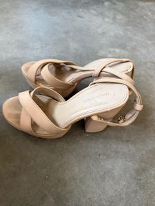 Women's Light Pink Heeled Sandals