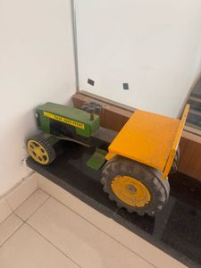 John Deere Toy Tractor with Trailer