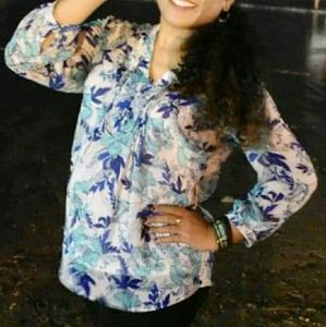 Beautiful Floral Blouse Top Flower Printed