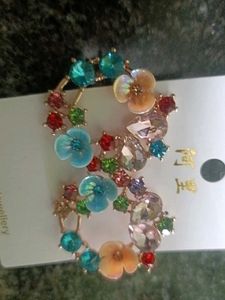 Sparkling Flower Hoop Earrings
