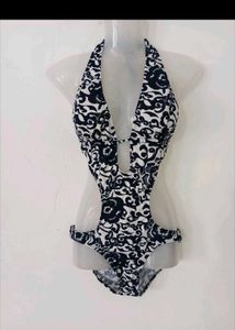 7 assorted bodysuit