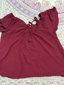 Maroon Lace-Up Flutter Sleeve Top