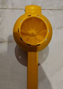 Juicer Dual Action Juicy Max Easy Squeeze Handles