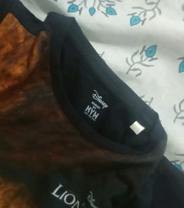 Disney Lion King Graphic T-Shirt