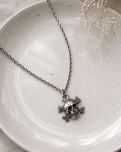 Skull pendant